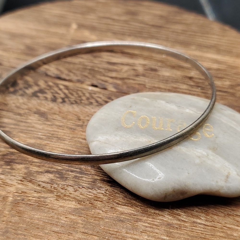 Midnight silver tone saucer‎ bracelet B3107